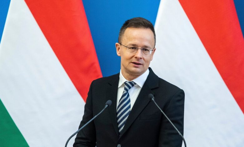 Петер Сијарто: Мађарска неће подржати десети пакет ЕУ санкција Русији Петер Сијарто: Мађарска неће подржати десети пакет ЕУ санкција Русији