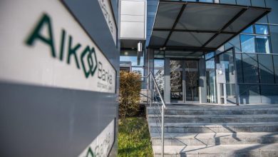 Преко ноћи у минусу: Корисницима АИК банке скидан новац са рачуна Преко ноћи у минусу: Корисницима АИК банке скидан новац са рачуна