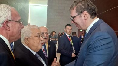 Овај лудак је од Србије направио оријенталну вукојебину! Овај лудак је од Србије направио оријенталну вукојебину!