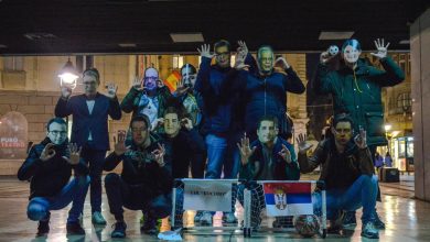 Студенти Народној скупштини поднели захтев за разрешење Вучића! (фото) Студенти Народној скупштини поднели захтев за разрешење Вучића! (фото)