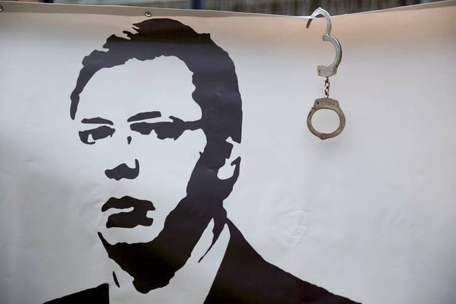 Никад у историји Србије њоме није владао овако зао и бескрупулозан човек! Никад у историји Србије њоме није владао овако зао и бескрупулозан човек!