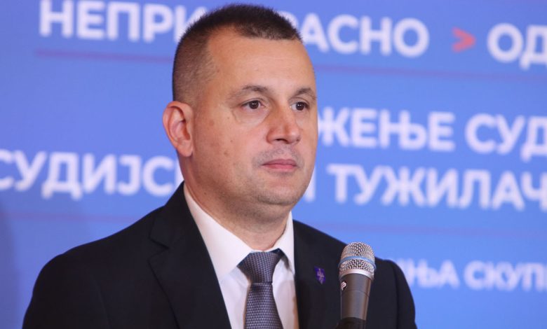 Алексић изнео оптужбе на рачун тужиоца Стефановића: Иде по граду с пола милонa евра кеша