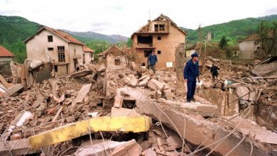 На данашњи дан 1999. НАТО гађао центар Сурдулице и убио 20 цивила, укључујући 12 деце На данашњи дан 1999. НАТО гађао центар Сурдулице и убио 20 цивила, укључујући 12 деце