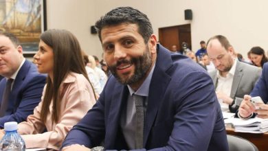 Александар Шапић подигао цене карти за превоз са 89 на 200 динара! Александар Шапић подигао цене карти за превоз са 89 на 200 динара!
