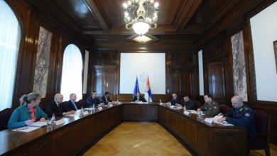 Ове издајнике, шпијуне, бескорисне будале и наркомане још нисте похапсили? Ове издајнике, шпијуне, бескорисне будале и наркомане још нисте похапсили?