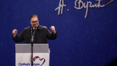 Вучић, СНС и СПС су отворени непријатељи српских државних и националних интереса! Вучић, СНС и СПС су отворени непријатељи српских државних и националних интереса!