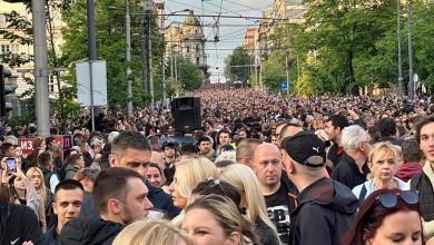 Више од 50.000 људи грми „Вучићу одлази“! У петак цела Србија стиже у БГД! (видео) Више од 50.000 људи грми „Вучићу одлази“! У петак цела Србија стиже у БГД! (видео)