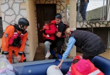 Драматично у западној Србији: До сада евакуисано 38 особа због поплава Драматично у западној Србији: До сада евакуисано 38 особа због поплава