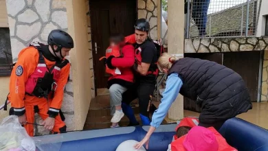 Драматично у западној Србији: До сада евакуисано 38 особа због поплава Драматично у западној Србији: До сада евакуисано 38 особа због поплава
