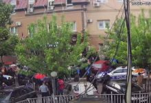 Док жвалоња митингује шиптари заузимају север Космета! (видео) Док жвалоња митингује шиптари заузимају север Космета! (видео)
