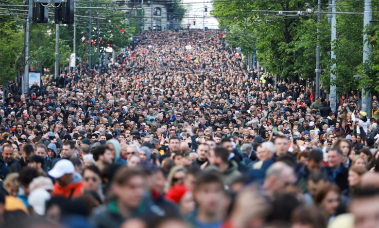 Србија против насиља! Београд у задњих 20 година није видео овакав протест Србија против насиља! Београд у задњих 20 година није видео овакав протест