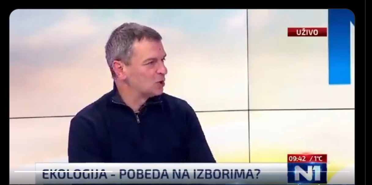 Дебилна НАТО опозиција опет од Срба прави геноцидан народ! (видео) Дебилна НАТО опозиција опет од Срба прави геноцидан народ! (видео)