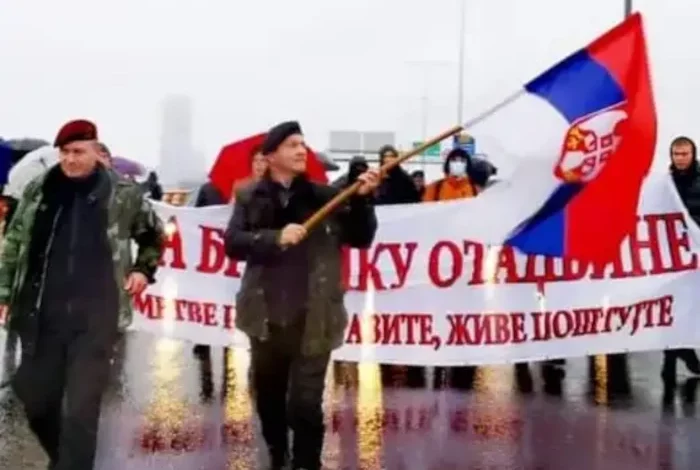 Апел држави да хероја избави из шиптарског казамата: САОПШТЕЊЕ ВЕТЕРАНА ПОВОДОМ ХАПШЕЊА СИНИШЕ ЈЕВТИЋА Апел држави да хероја избави из шиптарског казамата: САОПШТЕЊЕ ВЕТЕРАНА ПОВОДОМ ХАПШЕЊА СИНИШЕ ЈЕВТИЋА