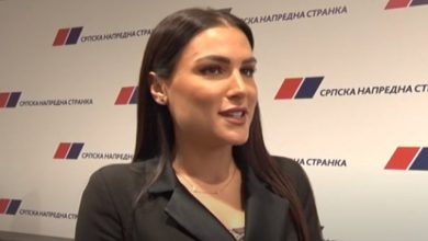 СНС функционерка приведена на аеродрому са 50.000 евра у џепу СНС функционерка приведена на аеродрому са 50.000 евра у џепу
