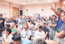 Хајдуково тражи да се хитно реши проблем са наоружаним мигрантима Хајдуково тражи да се хитно реши проблем са наоружаним мигрантима