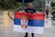 Ветерани љути: За српске власти не постоји херој са Kошара Синиша, кога су ухапсили Албанци (видео) Ветерани љути: За српске власти не постоји херој са Kошара Синиша, кога су ухапсили Албанци (видео)