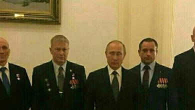 Вагнеровци са Пригожином у Кремљу: Ми смо војници Русије Вагнеровци са Пригожином у Кремљу: Ми смо војници Русије