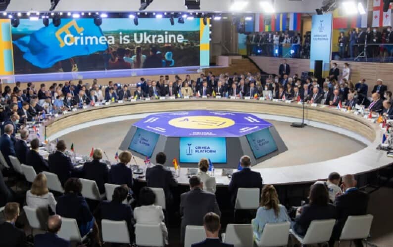 Србија нови учесник платформе за “деокупацију” Крима, Брнабић се обратила присутнима Србија нови учесник платформе за “деокупацију” Крима, Брнабић се обратила присутнима