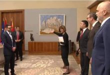 Докле ће ЗГУБИДАН спроводити Сорошеву имиграциону политику и угрожавати безбедност Србије?! Докле ће ЗГУБИДАН спроводити Сорошеву имиграциону политику и угрожавати безбедност Србије?!