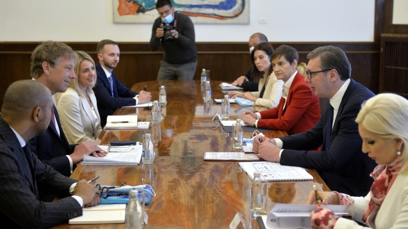 Време је да коначно неко робија због пљачке, да се угледамо на Португал (видео)