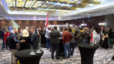 Генијални професор Ратко Ристић на скупу плаћеника Рио Тинта (видео) Генијални професор Ратко Ристић на скупу плаћеника Рио Тинта (видео)