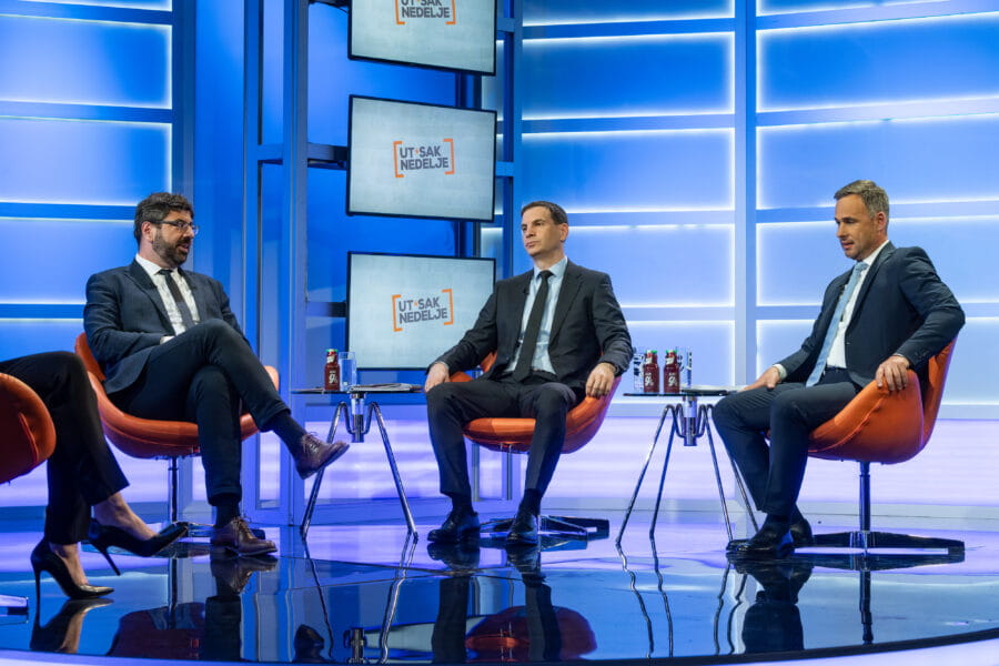 Зелене крипто-комуњаре на немачком кориту спасавају редова Вучића!