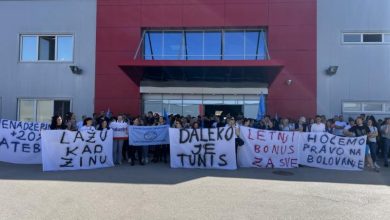 Радници Јуре ступили у ШТРАЈК Радници Јуре ступили у ШТРАЈК