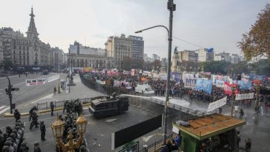 Јерменија: Велике антивладине демонстрације у Јеревану Јерменија: Велике антивладине демонстрације у Јеревану