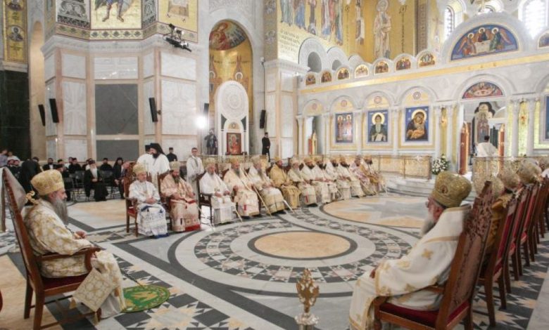Сабор СПЦ је укинуо СПЦ – списак новоузведених митропoлита-архиепископа Сабор СПЦ је укинуо СПЦ – списак новоузведених митропoлита-архиепископа