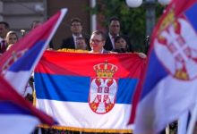 Докле ће ова ВЕЛЕИЗДАЈНИЧКА УШТВА Србима да продаје патриотизам?! Докле ће ова ВЕЛЕИЗДАЈНИЧКА УШТВА Србима да продаје патриотизам?!