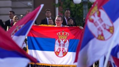Докле ће ова ВЕЛЕИЗДАЈНИЧКА УШТВА Србима да продаје патриотизам?! Докле ће ова ВЕЛЕИЗДАЈНИЧКА УШТВА Србима да продаје патриотизам?!
