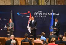 Овај ЗЛИКОВАЦ ће дефинитивно уништити Србију и Србе! Овај ЗЛИКОВАЦ ће дефинитивно уништити Србију и Србе!