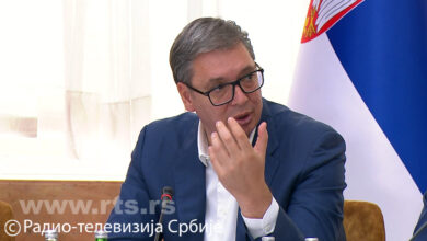 Пре него што заврше факултет све су их купиле стране компаније! Која бре научна заједница? Пре него што заврше факултет све су их купиле стране компаније! Која бре научна заједница?