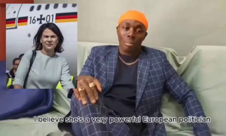 Шефица немачке дипломатије Бербок плаћа Африканца за секс (видео) Шефица немачке дипломатије Бербок плаћа Африканца за секс (видео)