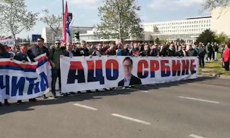 Свет већу будалу и издајника од Александра Вучића видео није (видео) Свет већу будалу и издајника од Александра Вучића видео није (видео)