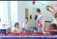 Чим крено неки матори да га јебе, прекид преноса (видео) Чим крено неки матори да га јебе, прекид преноса (видео)