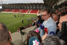 Вучићева брука са стадионима не престаје, уложени милиони евра, а терени ругло! Вучићева брука са стадионима не престаје, уложени милиони евра, а терени ругло!