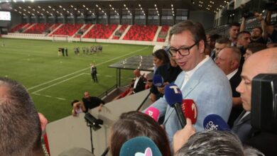Вучићева брука са стадионима не престаје, уложени милиони евра, а терени ругло! Вучићева брука са стадионима не престаје, уложени милиони евра, а терени ругло!