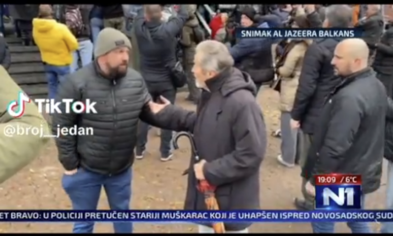 ОСТАВКЕ! Полиција ухапсила па пребила старца од 74 године, завршио на операцији и одстрањен му један тестис! (видео) ОСТАВКЕ! Полиција ухапсила па пребила старца од 74 године, завршио на операцији и одстрањен му један тестис! (видео)
