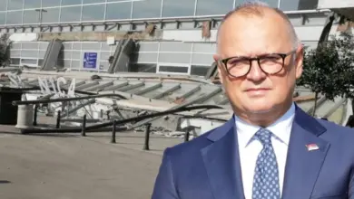 Весићевa инструкцијa Јелени Танасковић којом он узима контролу над пројектима железнице! Весићевa инструкцијa Јелени Танасковић којом он узима контролу над пројектима железнице!
