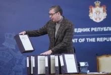 Тужилаштво има 850 докумената о Железничкој станици, четири пута више него што је Вучић рекао Тужилаштво има 850 докумената о Железничкој станици, четири пута више него што је Вучић рекао