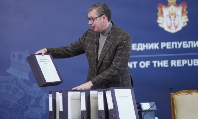 Тужилаштво има 850 докумената о Железничкој станици, четири пута више него што је Вучић рекао Тужилаштво има 850 докумената о Железничкој станици, четири пута више него што је Вучић рекао