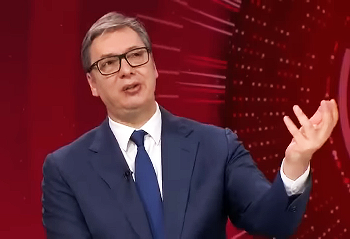 Хилов корисни идиот против Ломпара Хилов корисни идиот против Ломпара