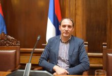 ОТKРИВАМО Kо је Стојан Петровић, судија који приводи, претреса и притвара противнике ископавања литијума ОТKРИВАМО Kо је Стојан Петровић, судија који приводи, претреса и притвара противнике ископавања литијума