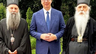 АНАКСИОС! Срби, на челу Светосавске цркве је Хрват папољубац а ту је и понеки удбаш АНАКСИОС! Срби, на челу Светосавске цркве је Хрват папољубац а ту је и понеки удбаш