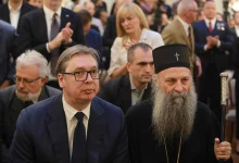 Профитирије, ајде ти и Буловић да објасните како вам се ово рођак Аца крсти! (видео) Профитирије, ајде ти и Буловић да објасните како вам се ово рођак Аца крсти! (видео)