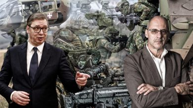 Пензионисани генерал Петар Радојчић у ауторском тексту упозорава: Александар Вучић припрема терен за грађанске сукобе Пензионисани генерал Петар Радојчић у ауторском тексту упозорава: Александар Вучић припрема терен за грађанске сукобе