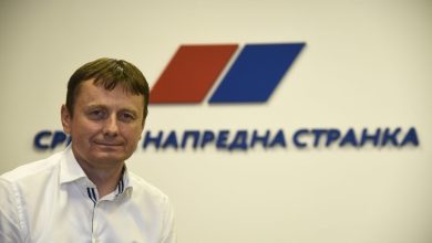 Колико си СКОТЕ КОРУМПИРАНИ узео пара да потпишеш ту грађевинску дозволу? Колико си СКОТЕ КОРУМПИРАНИ узео пара да потпишеш ту грађевинску дозволу?