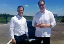 ЕКСПО је највећа шанса да оперете паре који сте покрали од народа и државе и онај који сте стекли продајом дроге и оружја! ЕКСПО је највећа шанса да оперете паре који сте покрали од народа и државе и онај који сте стекли продајом дроге и оружја!