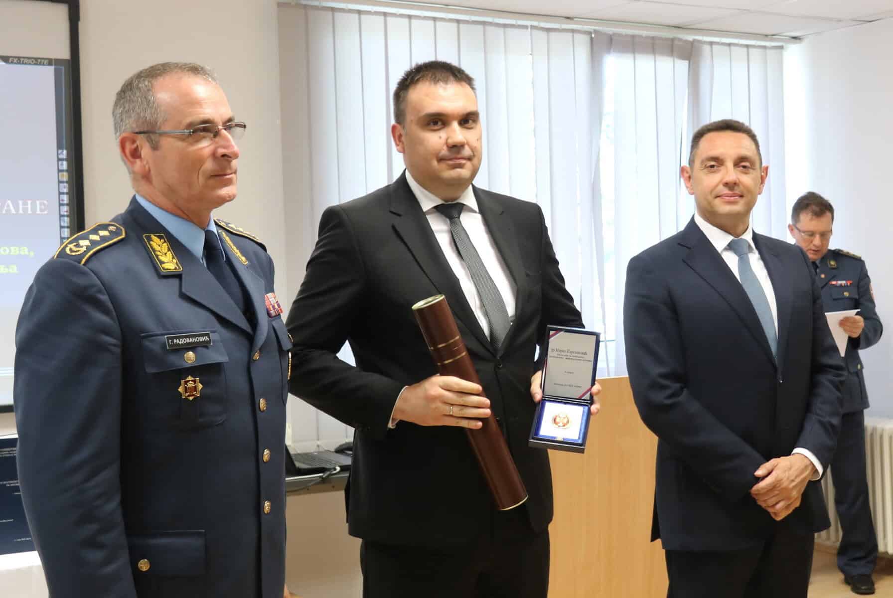 Први оперативац БИА преговара са криминалцима